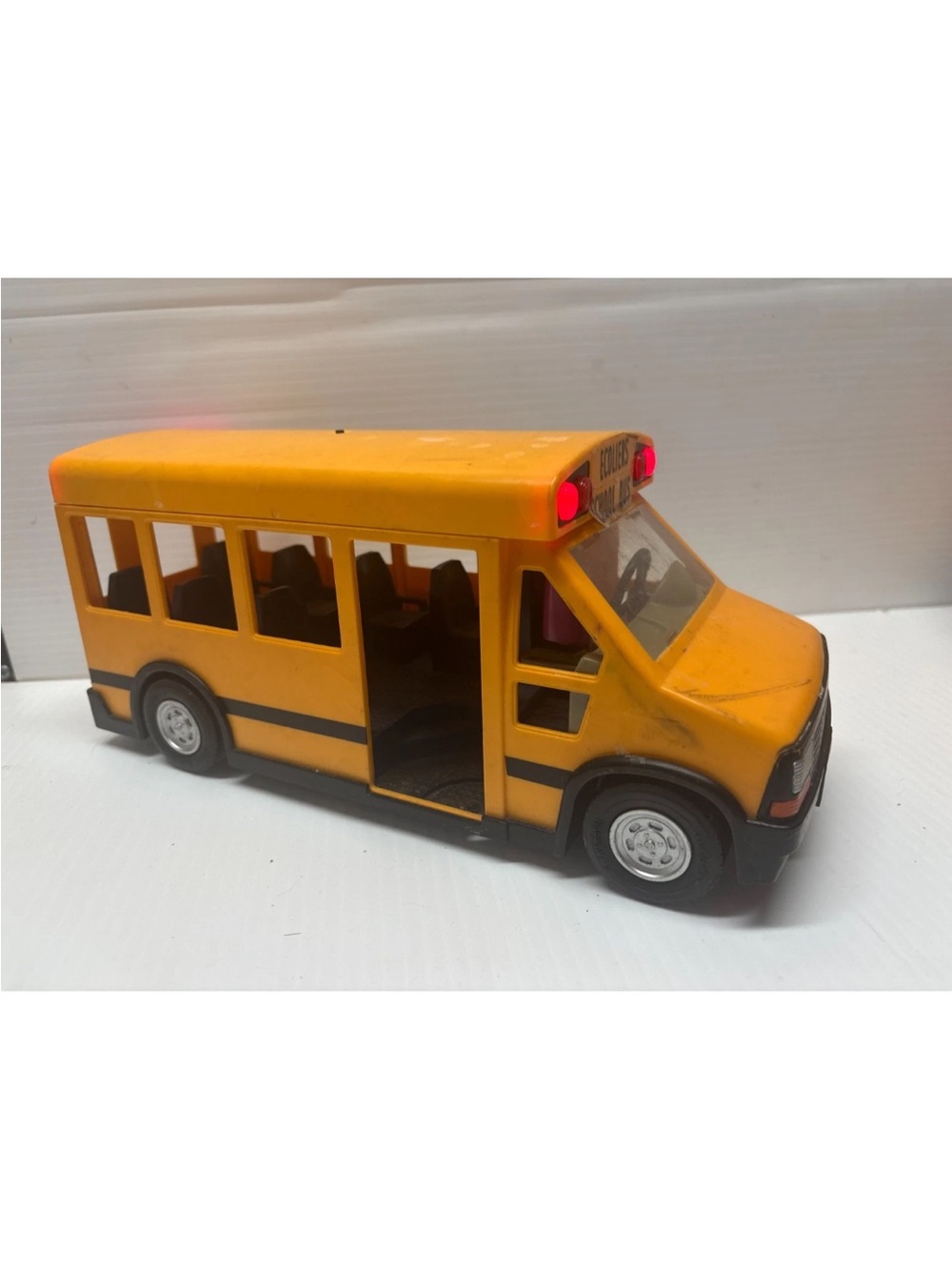 Vintage Playmobil Geobra 2011 School Bus Working Lights front +rear Door Missing
